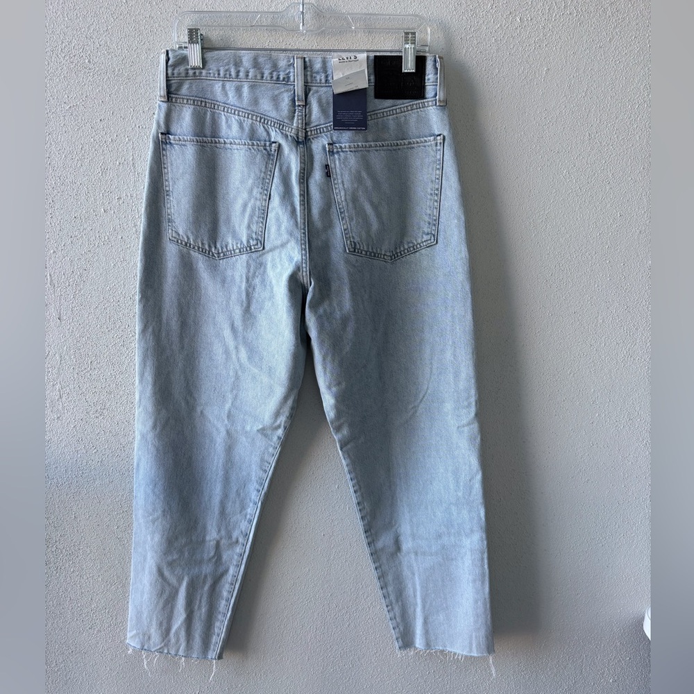 Levi’s Made & Crafted Pleated Column Size 29 High Rise Straight Leg Light Wash - Picture 4 of 16